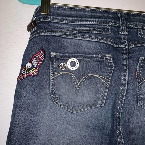 Levi’s Medium Wash Demi Curve Low Rise Skinny Jeans Tag 28 x 32 ( 30 X 30) - Picture 8 of 11